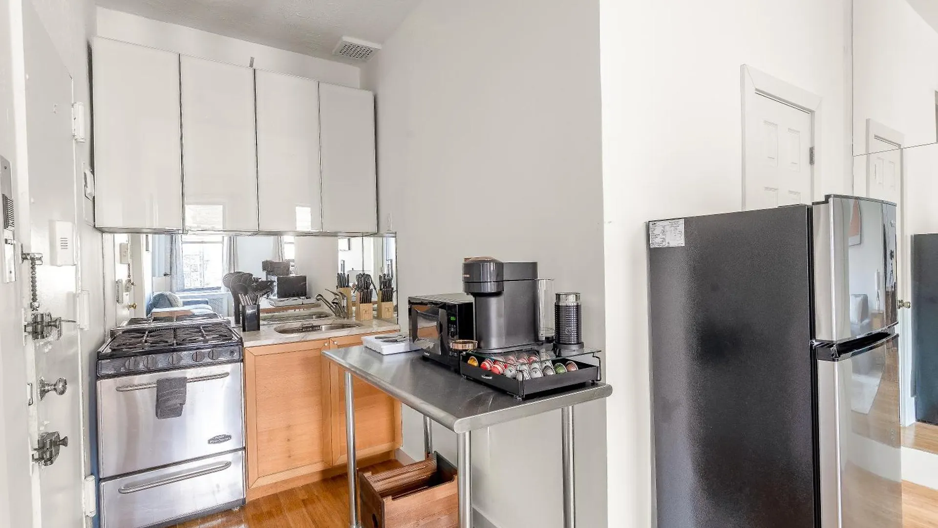 Apartment Best Location In Nyc! 1Bd Steps From Central Park New York